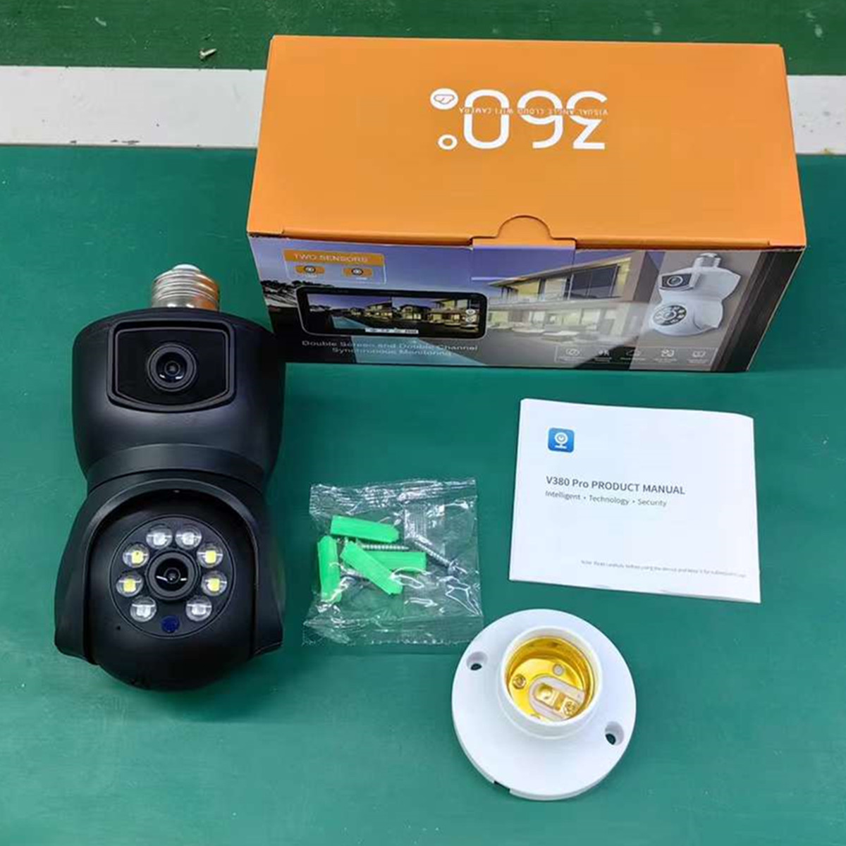 Baby Monitor Split Screen - 4MP V380/iCam365 APP Dual-Objektiv E27 Lampensockel